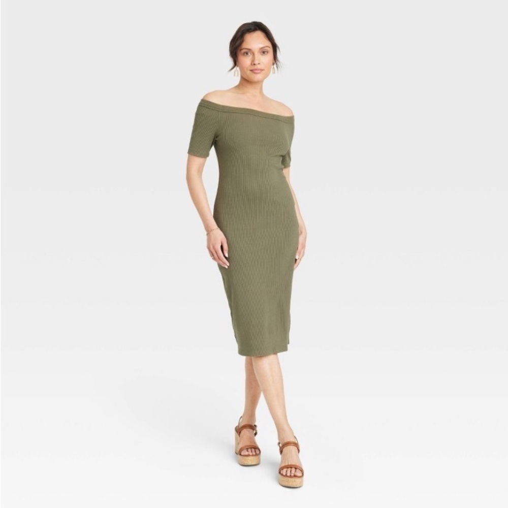 Women's Off Shoulder Midi Bodycon Dress -
Universal Thread™ Green M